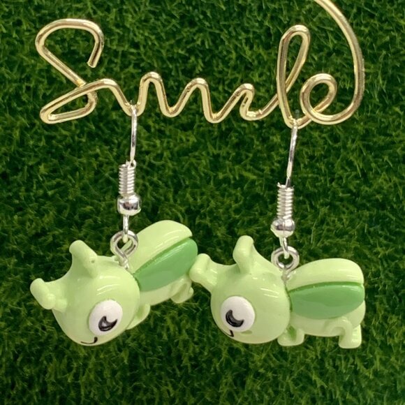 Grasshopper Earrings, Locust Earrings, Insect Earrings, Gift Idea, Silly Earring - Picture 5 of 7